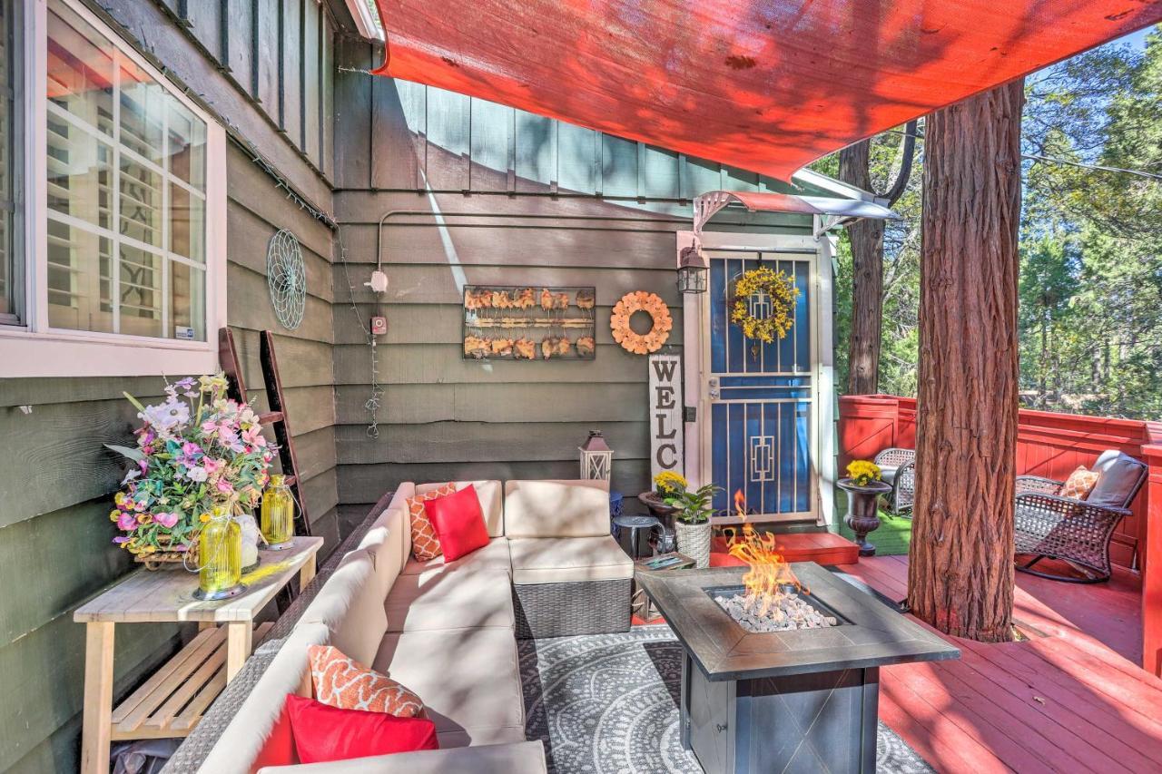 Boho Crestline Cabin, 1 Mile To Lake Gregory! Экстерьер фото