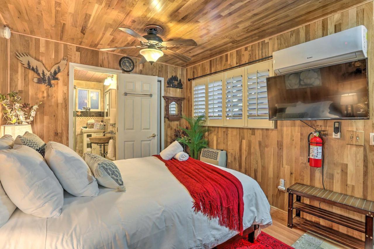 Boho Crestline Cabin, 1 Mile To Lake Gregory! Экстерьер фото
