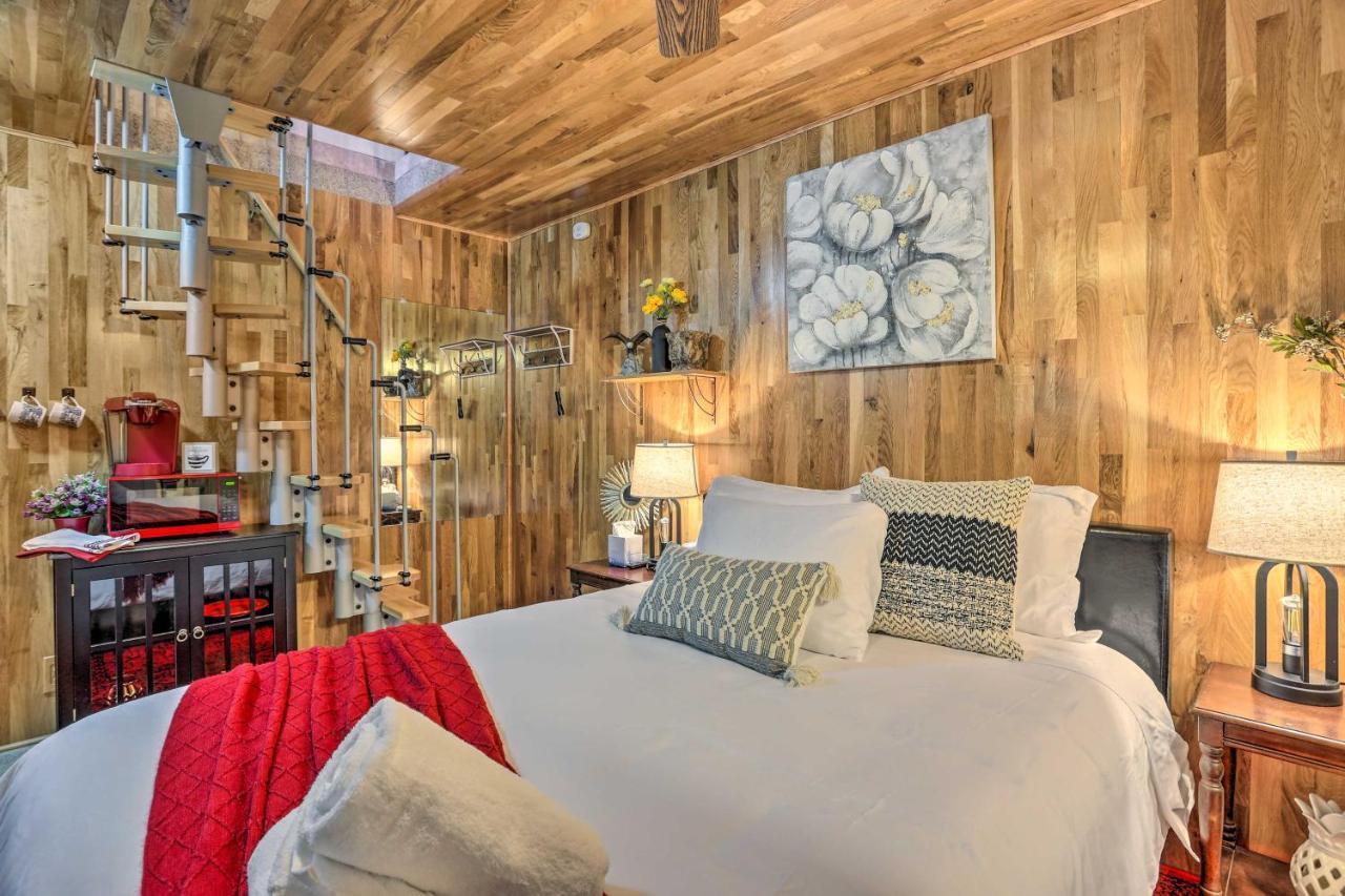 Boho Crestline Cabin, 1 Mile To Lake Gregory! Экстерьер фото